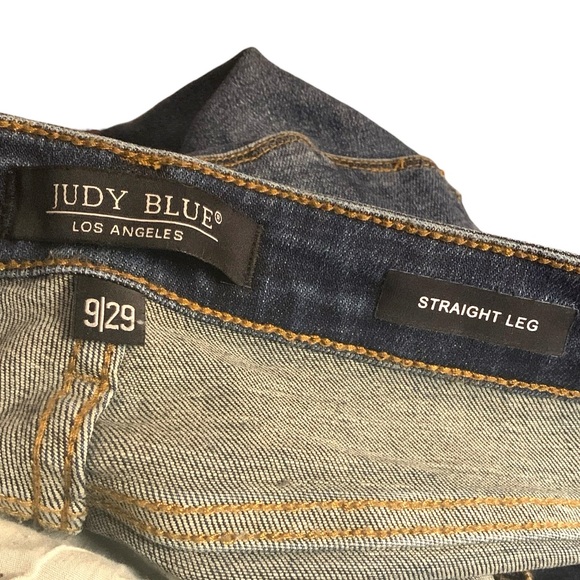 JUDY BLUE Mid Rise Cropped Straight Leg Jean Dark Wash size 9 / 29 - Picture 10 of 10